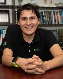 Diego Lares